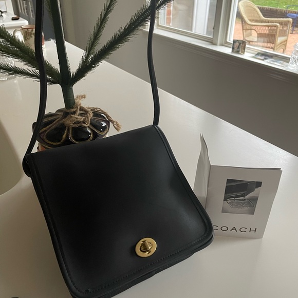 Coach vintage, NEW navy blue crossbody vintage satchel - Picture 6 of 9